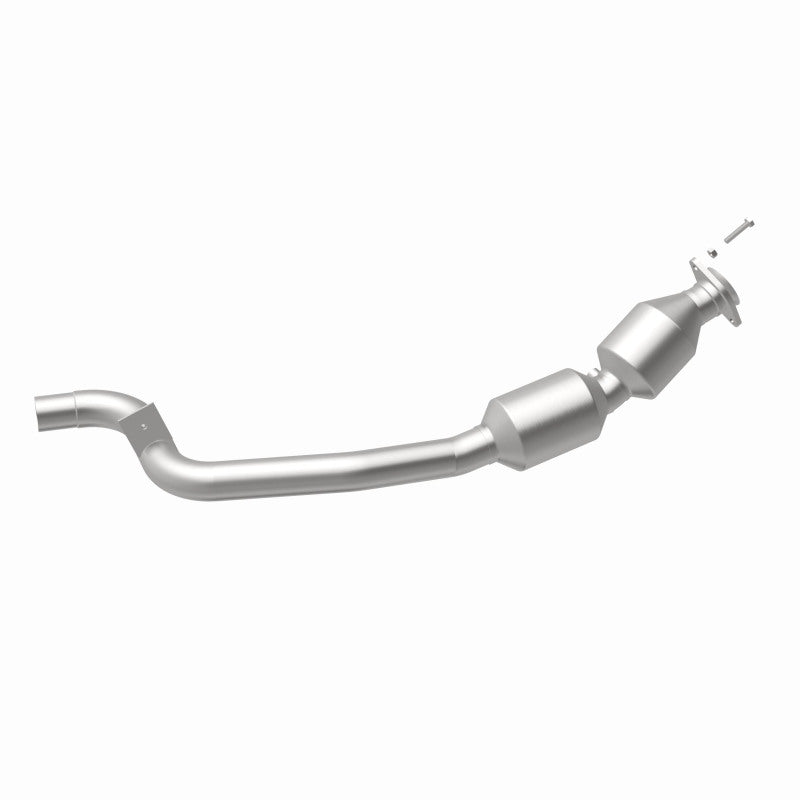 MagnaFlow Land Rover OEM Grade Federal / EPA Compliant Direct-Fit Catalytic Converter 21-608 360 Degree Image Set