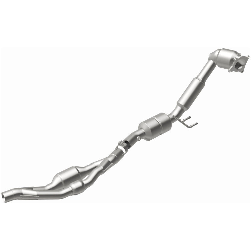 MagnaFlow Audi OEM Grade Federal / EPA Compliant Direct-Fit Catalytic Converter 49715 Photo - out of package