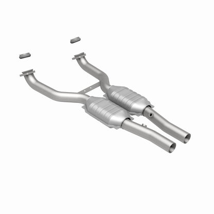 MagnaFlow Chevrolet Corvette HM Grade Federal / EPA Compliant Direct-Fit Catalytic Converter 93988 360 Degree Image Set