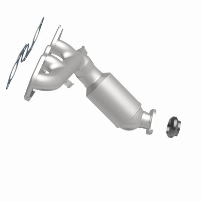 MagnaFlow Toyota Sienna OEM Grade Federal / EPA Compliant Manifold Catalytic Converter 52556 360 Degree Image Set