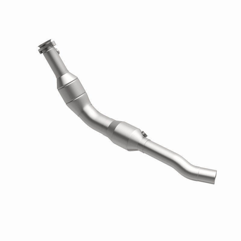 MagnaFlow Land Rover HM Grade Federal / EPA Compliant Direct-Fit Catalytic Converter 93687 360 Degree Image Set