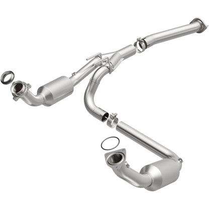 MagnaFlow California Grade CARB Compliant Direct-Fit Catalytic Converter 4551211 Photo - Primary