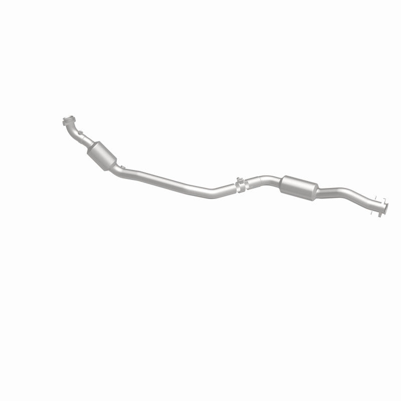 MagnaFlow Mercedes-Benz E350 OEM Grade Federal / EPA Compliant Direct-Fit Catalytic Converter 51639 360 Degree Image Set