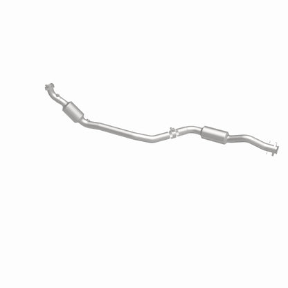 MagnaFlow Mercedes-Benz E350 OEM Grade Federal / EPA Compliant Direct-Fit Catalytic Converter 51639 360 Degree Image Set
