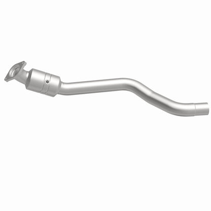 MagnaFlow Dodge OEM Grade Federal / EPA Compliant Direct-Fit Catalytic Converter 52479 360 Degree Image Set