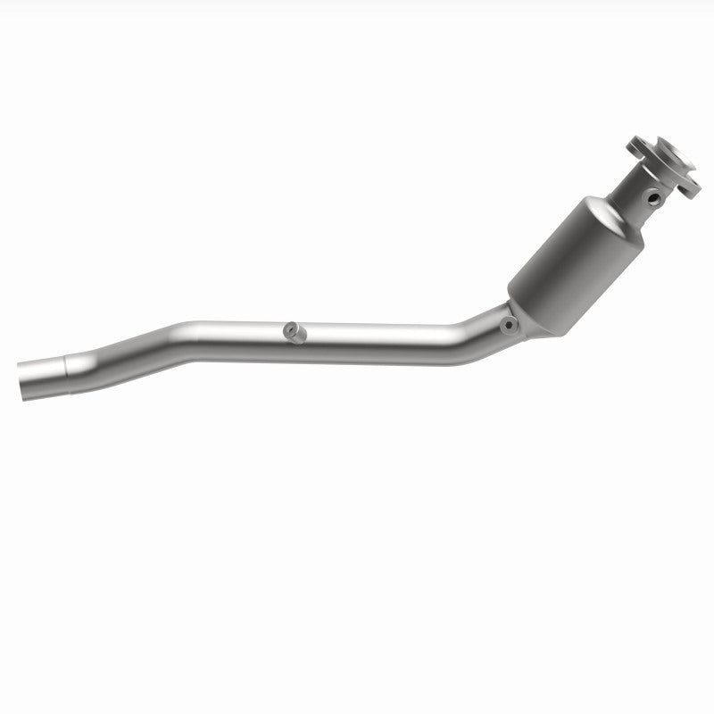 Magnaflow 05-06 Land Rover LR3 4.4L Direct Fit Converter 4651718 4651718 360 Degree Image Set