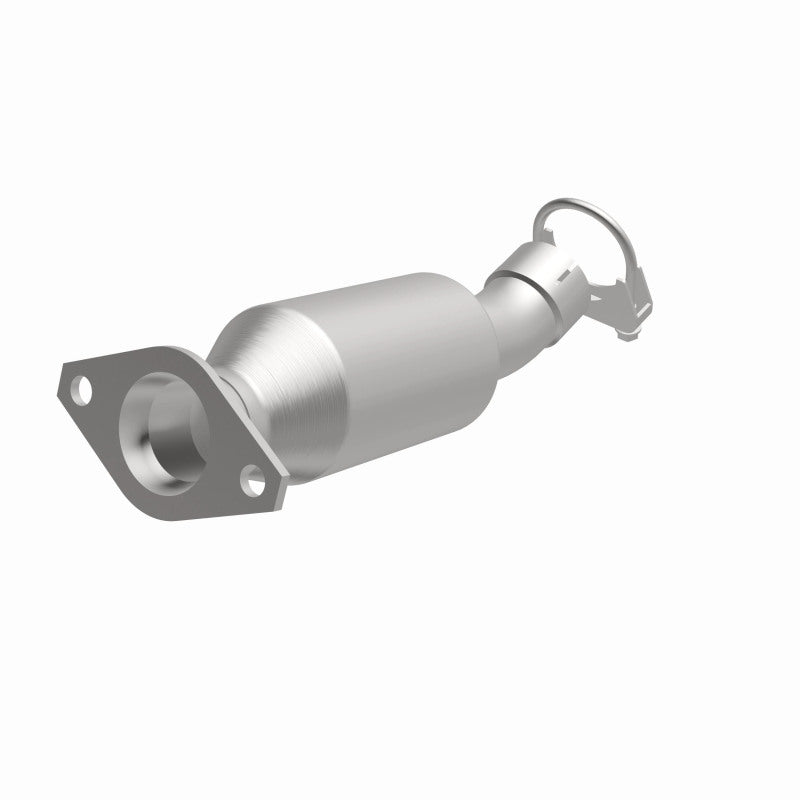 MagnaFlow Toyota Prius C California Grade CARB Compliant Direct-Fit Catalytic Converter 5671448 360 Degree Image Set