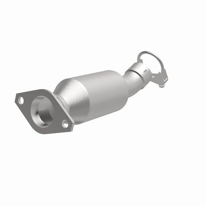 MagnaFlow Toyota Prius C California Grade CARB Compliant Direct-Fit Catalytic Converter 5671448 360 Degree Image Set