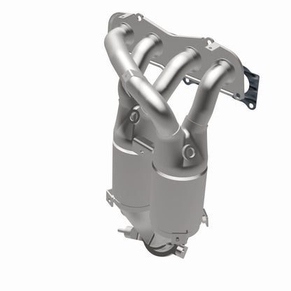 MagnaFlow Toyota Highlander OEM Grade Federal / EPA Compliant Manifold Catalytic Converter 51871 360 Degree Image Set