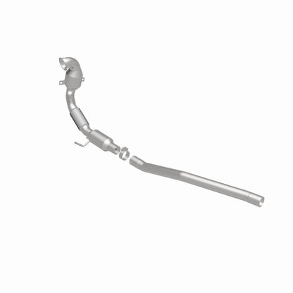 MagnaFlow Audi A3 Quattro OEM Grade Federal / EPA Compliant Direct-Fit Catalytic Converter 21-580 360 Degree Image Set