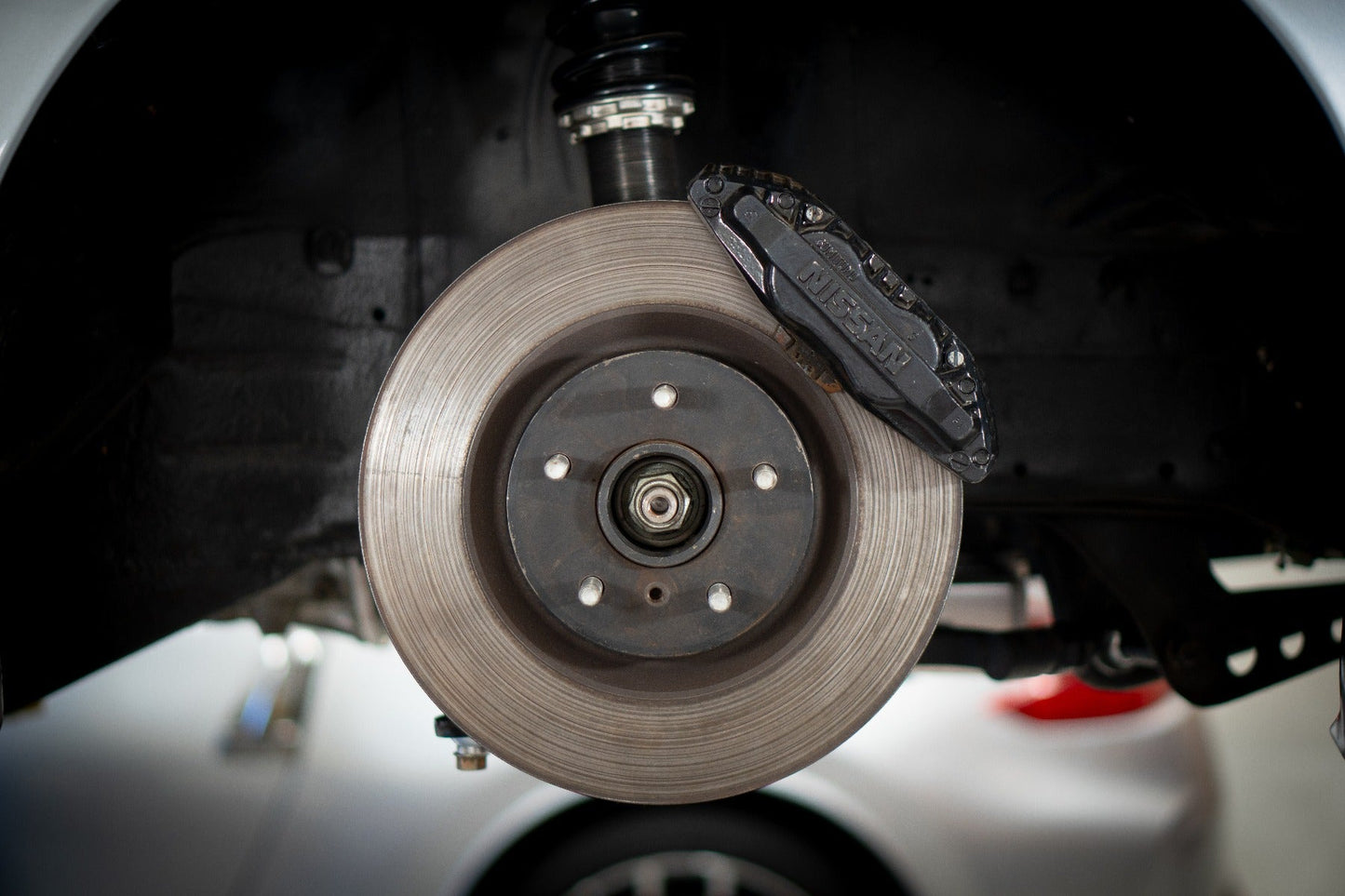 GKTech Z32/R32/S14/S15 Caliper Bracket To Suit 350z/G35 Brembo Rotors