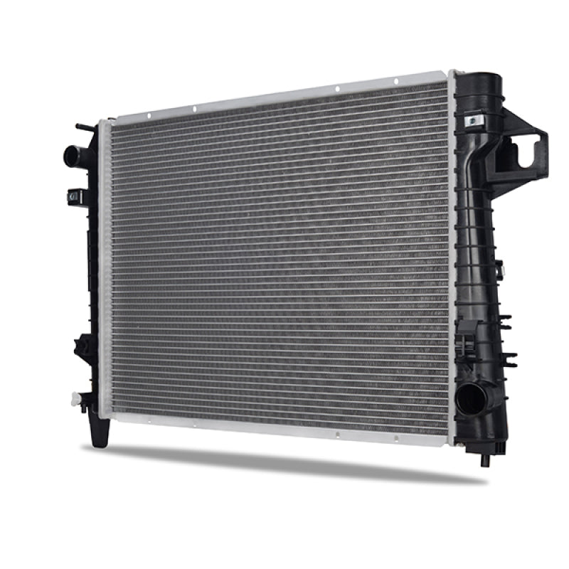 Mishimoto 2002 - 2003 Dodge Ram 1500 3.7L V6/4.7L V8 Replacement Radiator R2479-MT Photo - Close Up