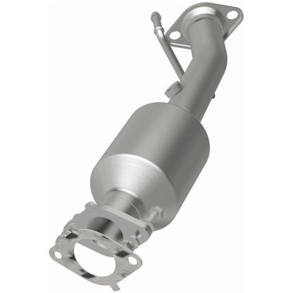 MagnaFlow Nissan NV200 OEM Grade Federal / EPA Compliant Direct-Fit Catalytic Converter 52690 Photo - out of package