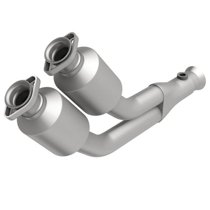 MagnaFlow Jaguar Standard Grade Federal / EPA Compliant Direct-Fit Catalytic Converter 23040 Photo - Primary