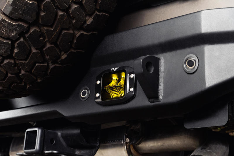 DV8 Offroad DV8 3-Inch Elite Series LED Amber Flush Mount Pod Light BE3FMW40W-A BE3FMW40W-A Photo - Unmounted