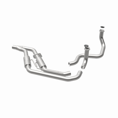 MagnaFlow California Grade CARB Compliant Direct-Fit Catalytic Converter 3322479 360 Degree Image Set