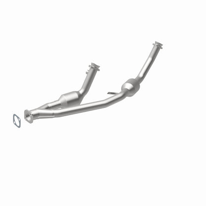 MagnaFlow Standard Grade Federal / EPA Compliant Direct-Fit Catalytic Converter 23354 360 Degree Image Set