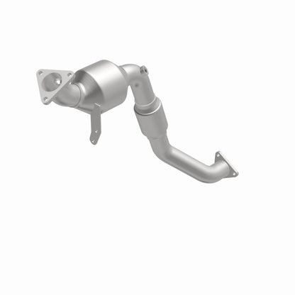 MagnaFlow OEM Grade Federal / EPA Compliant Direct-Fit Catalytic Converter 52585 360 Degree Image Set