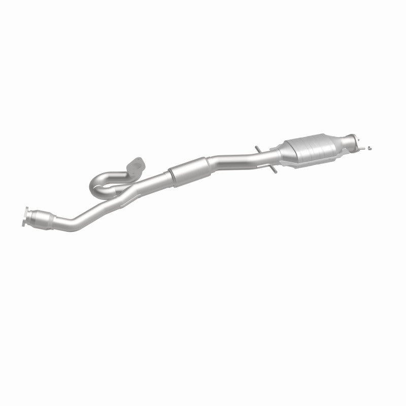 MagnaFlow OEM Grade Federal / EPA Compliant Direct-Fit Catalytic Converter 52417 360 Degree Image Set