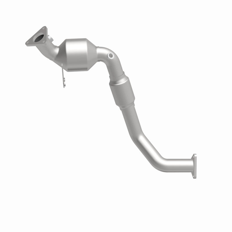 MagnaFlow OEM Grade Federal / EPA Compliant Direct-Fit Catalytic Converter 51947 360 Degree Image Set