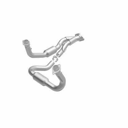 MagnaFlow Jeep Grand Cherokee HM Grade Federal / EPA Compliant Direct-Fit Catalytic Converter 24471 360 Degree Image Set