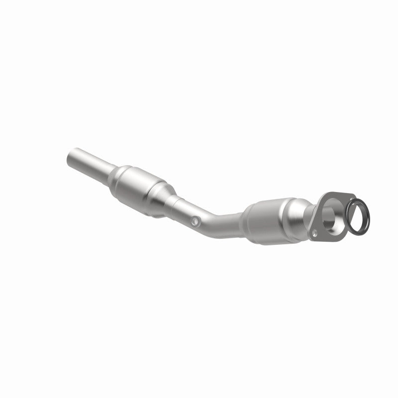 MagnaFlow HM Grade Federal / EPA Compliant Direct-Fit Catalytic Converter 93200 360 Degree Image Set