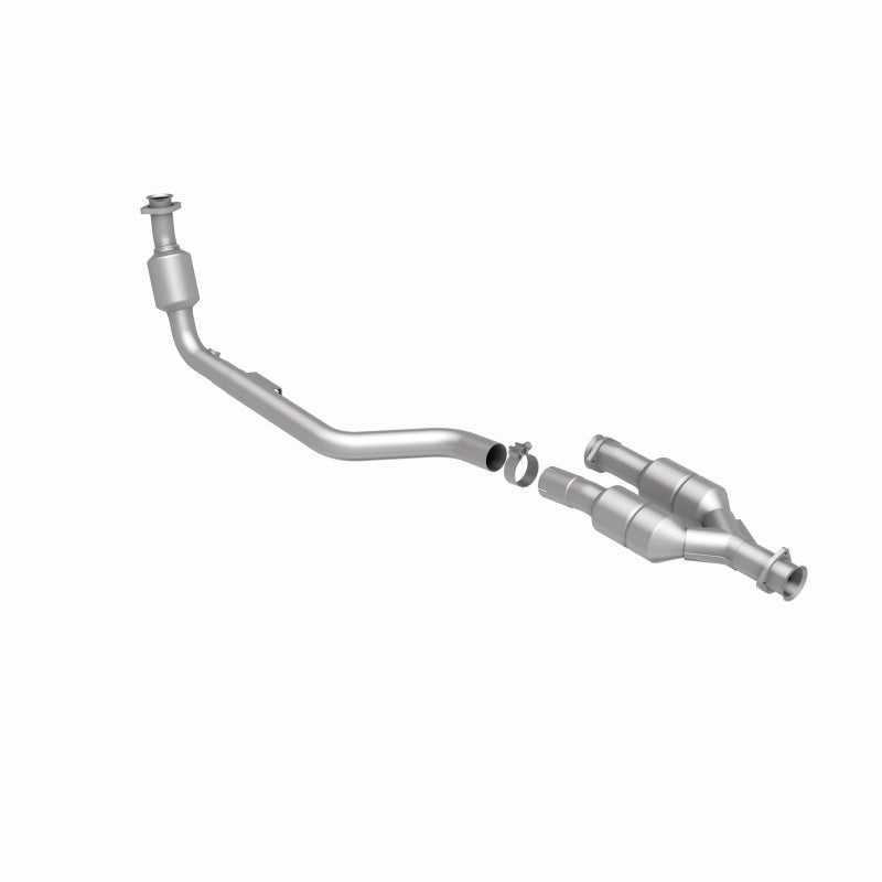 MagnaFlow OEM Grade Federal / EPA Compliant Direct-Fit Catalytic Converter 49835 360 Degree Image Set
