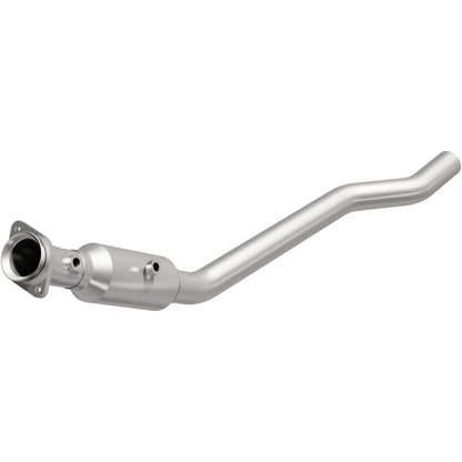 MagnaFlow California Grade CARB Compliant Direct-Fit Catalytic Converter 5551739 Photo - Primary