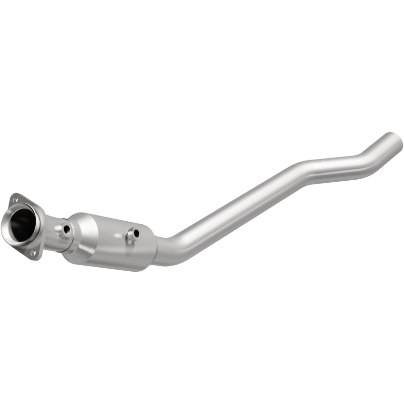 MagnaFlow California Grade CARB Compliant Direct-Fit Catalytic Converter 5551739 Photo - Primary