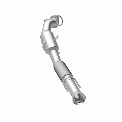 MagnaFlow Ford Focus OEM Grade Federal / EPA Compliant Direct-Fit Catalytic Converter 21-427 360 Degree Image Set