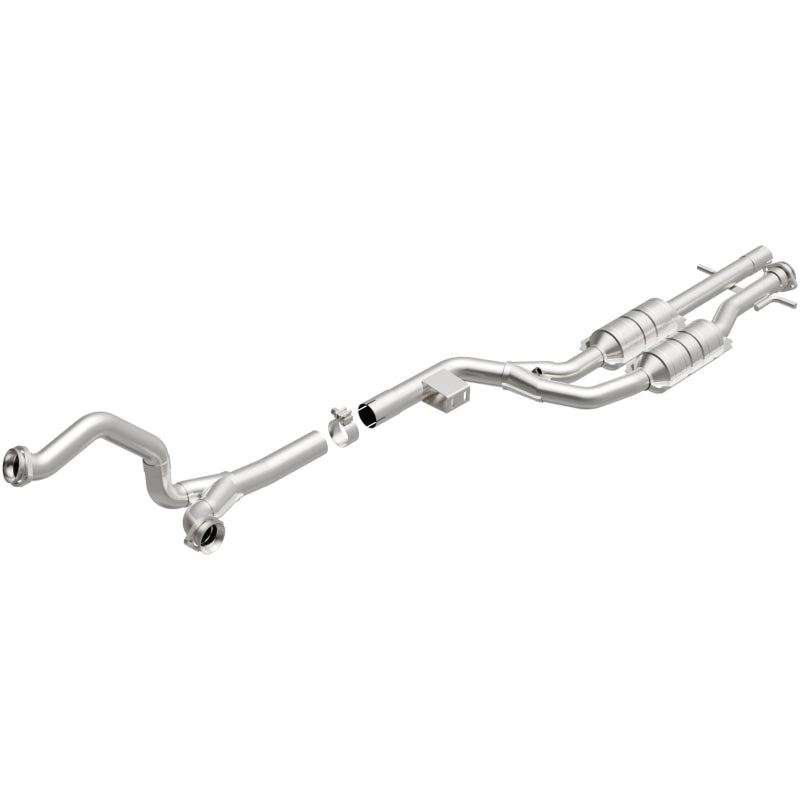 MagnaFlow Mercedes-Benz Standard Grade Federal / EPA Compliant Direct-Fit Catalytic Converter 23843 Photo - Primary