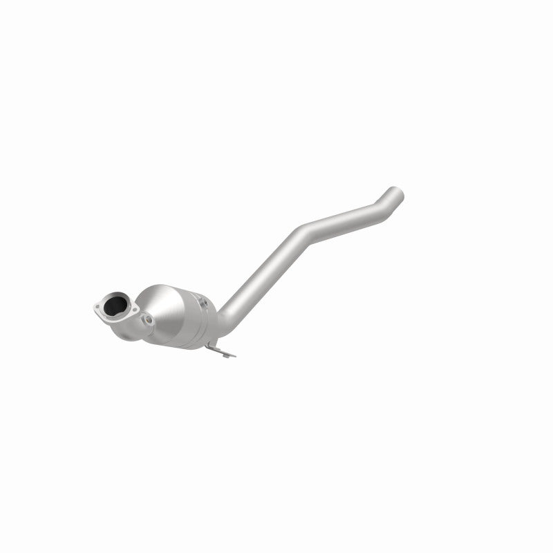 MagnaFlow Mercedes-Benz R350 OEM Grade Federal / EPA Compliant Direct-Fit Catalytic Converter 52177 360 Degree Image Set