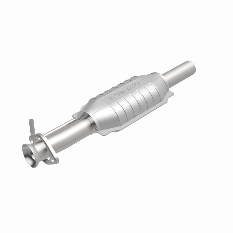 MagnaFlow Standard Grade Federal / EPA Compliant Direct-Fit Catalytic Converter 23348 360 Degree Image Set