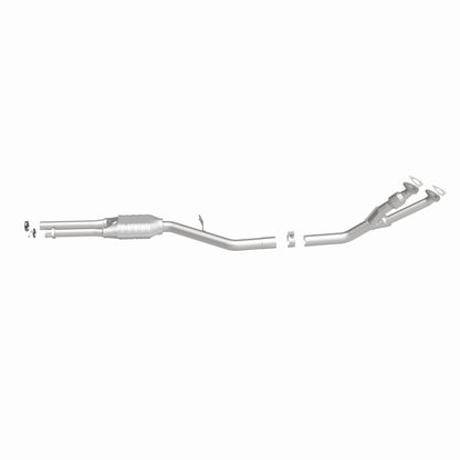 MagnaFlow BMW California Grade CARB Compliant Direct-Fit Catalytic Converter 3322554 360 Degree Image Set