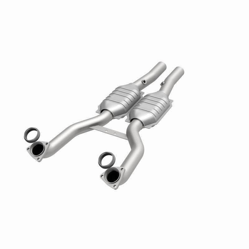MagnaFlow Chevrolet Corvette HM Grade Federal / EPA Compliant Direct-Fit Catalytic Converter 93988 360 Degree Image Set