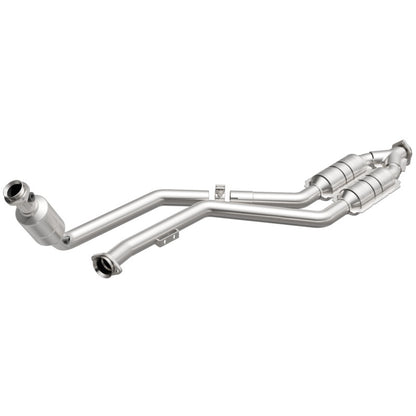 MagnaFlow Mercedes-Benz HM Grade Federal / EPA Compliant Direct-Fit Catalytic Converter 24044 Photo - Primary