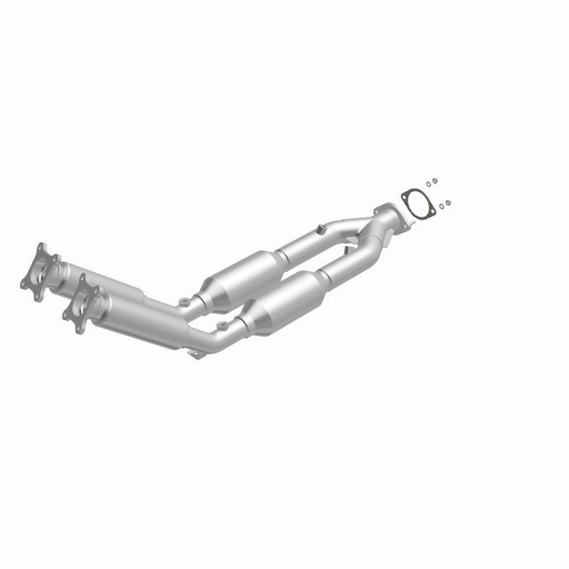 MagnaFlow Volvo S80 California Grade CARB Compliant Direct-Fit Catalytic Converter 4481156 360 Degree Image Set