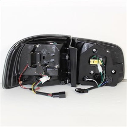 Spyder Volkswagen Touareg 03-07 LED Tail Lights Black ALT-YD-VTOU04-LED-BK 5042699 5042699 Photo - Unmounted