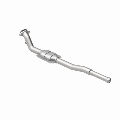 MagnaFlow Volvo 850 Standard Grade Federal / EPA Compliant Direct-Fit Catalytic Converter 23633 360 Degree Image Set