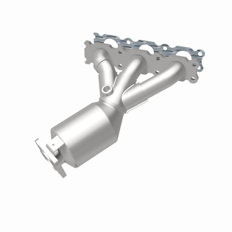 MagnaFlow Volvo XC90 OEM Grade Federal / EPA Compliant Manifold Catalytic Converter 52131 360 Degree Image Set