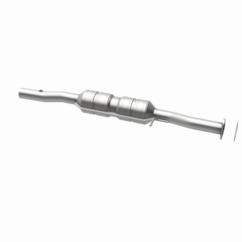 MagnaFlow Ford HM Grade Federal / EPA Compliant Direct-Fit Catalytic Converter 55324 360 Degree Image Set