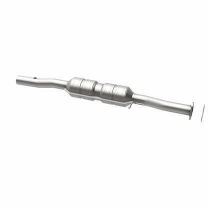 MagnaFlow Ford HM Grade Federal / EPA Compliant Direct-Fit Catalytic Converter 55324 360 Degree Image Set