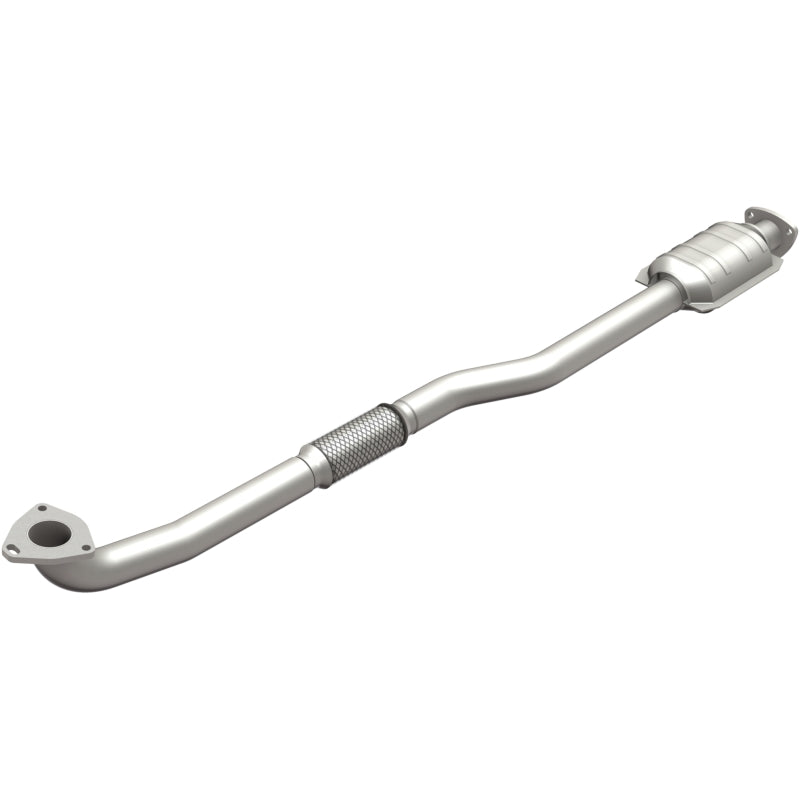 MagnaFlow Daewoo Leganza OEM Grade Federal / EPA Compliant Direct-Fit Catalytic Converter 51619 Photo - Primary