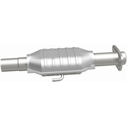 MagnaFlow Standard Grade Federal / EPA Compliant Direct-Fit Catalytic Converter 23447 Photo - out of package