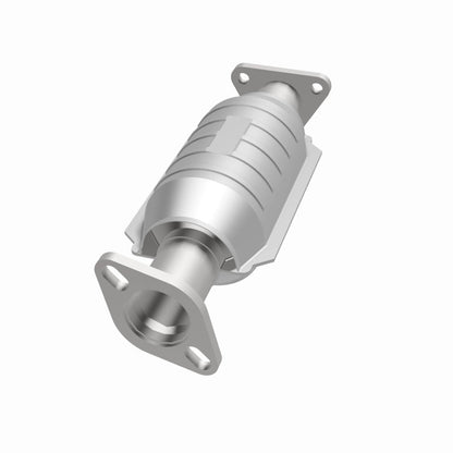MagnaFlow Hyundai Accent HM Grade Federal / EPA Compliant Direct-Fit Catalytic Converter 23879 360 Degree Image Set
