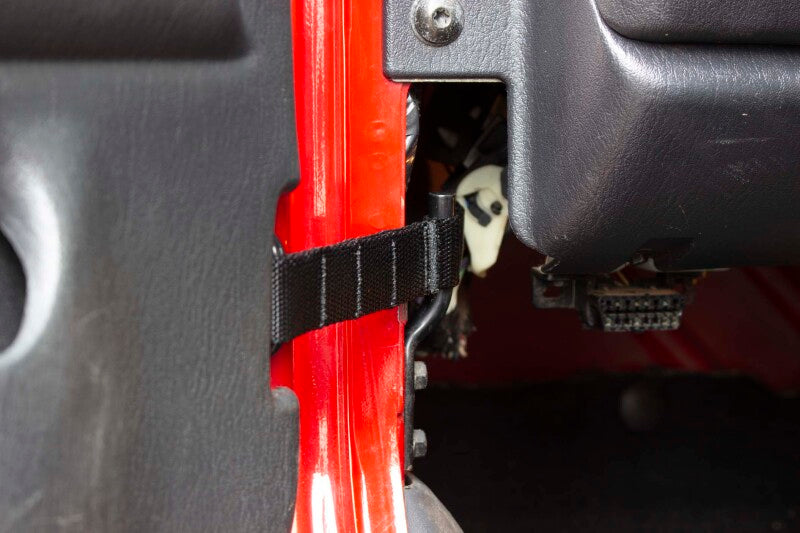 Fishbone Offroad 76-06 Jeep CJ/YJ/TJ Wrangler Rubicon/Unlimted Limiting Strap FB55159 FB55159 Photo - lifestyle view