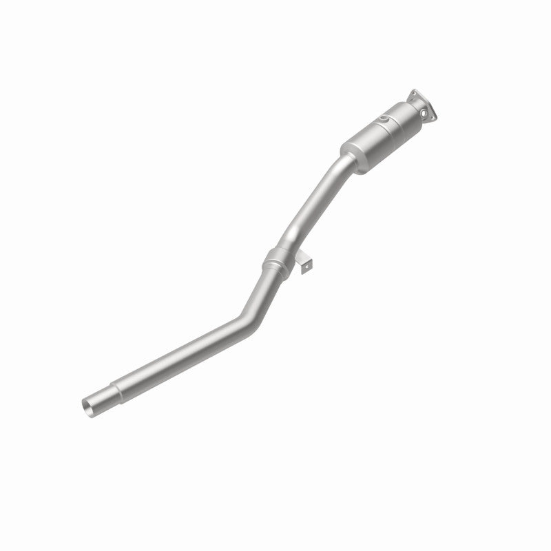 MagnaFlow Audi HM Grade Federal / EPA Compliant Direct-Fit Catalytic Converter 24124 360 Degree Image Set