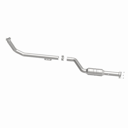 MagnaFlow Mercedes-Benz C230 HM Grade Federal / EPA Compliant Direct-Fit Catalytic Converter 24106 360 Degree Image Set