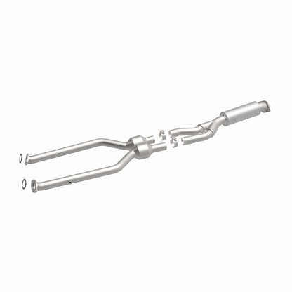 MagnaFlow Lexus IS F California Grade CARB Compliant Direct-Fit Catalytic Converter 5571508 360 Degree Image Set