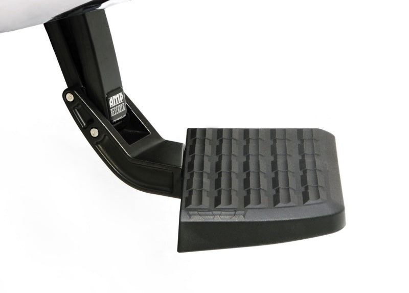AMP Research 2015-2018 Chevy Silverado/GMC Sierra 2500/3500 HD 75315-01A Photo - Primary